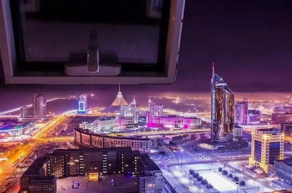 Северное Сияние 35 Этаж Астана Экстерьер фото